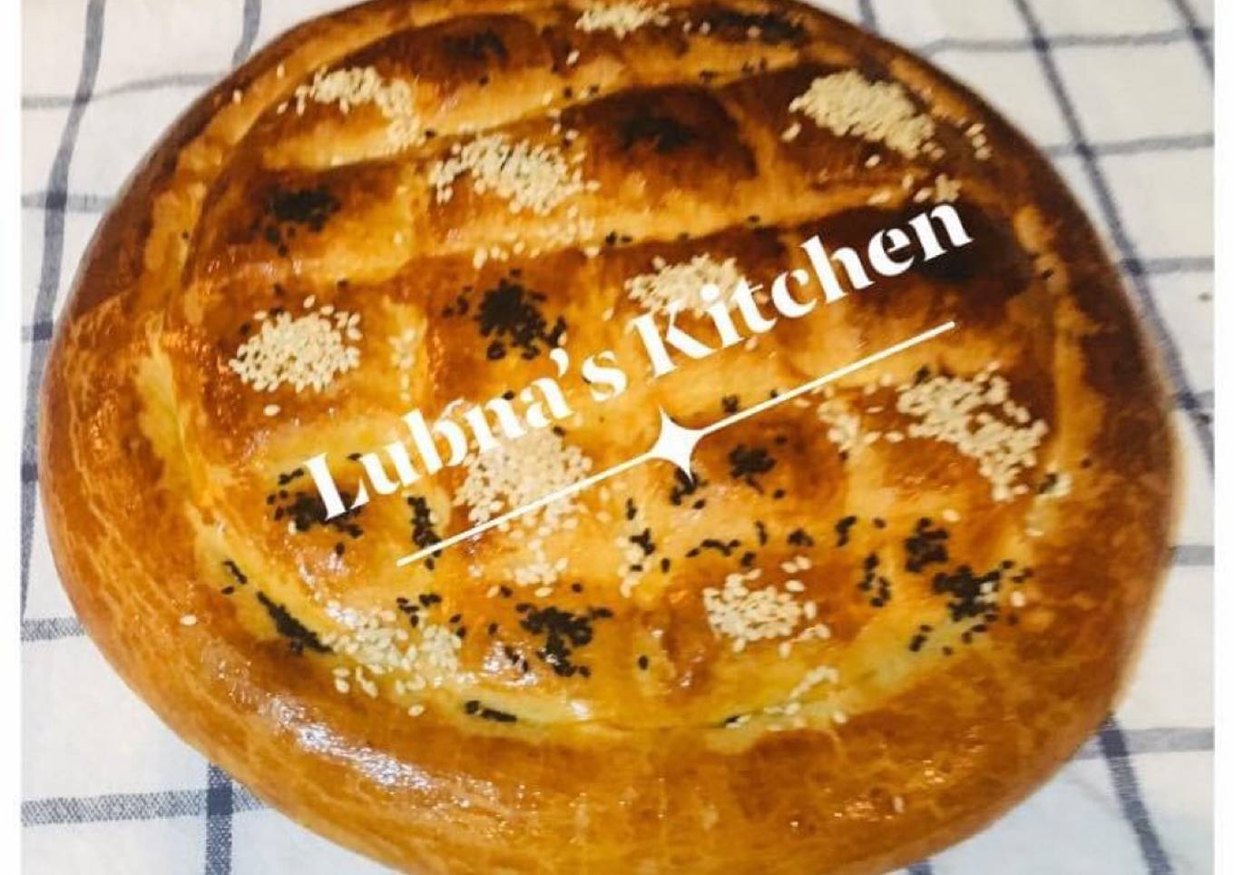 Sheermal bread:<br />Persian Naan Bread: