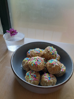 Φωτογραφία της συνταγής Energy balls 🌈