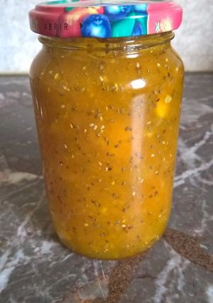 Una foto de Mermelada de cítricos con chía!!
