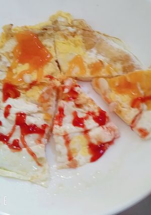 Hình của món Bánh mì bơ tỏi ép trứng.