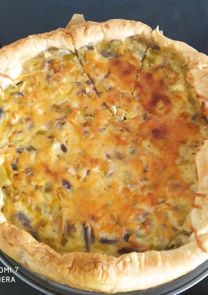 Una foto de Quiche de puerro y queso,