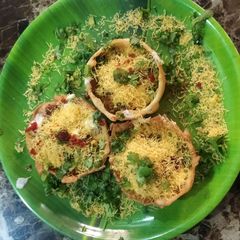 A picture of Crisp tangy katori chaat.