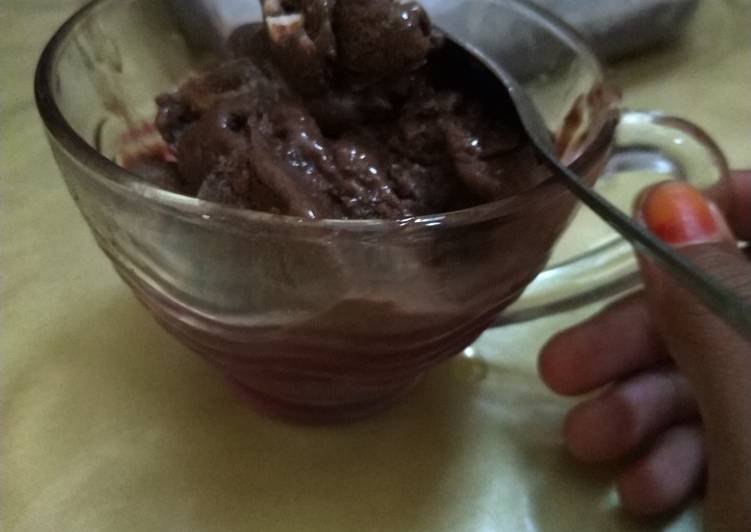 Es cream tumis coklat