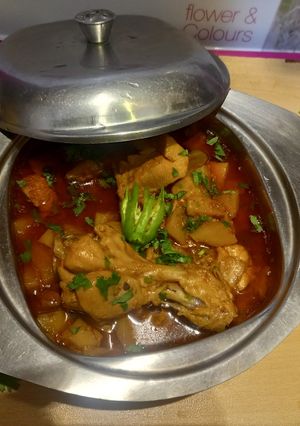A picture of Chicken with turnip.