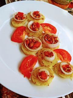 पोटैटो बाइट्स (potato bites recipe in Hindi) रेसिपी मुख्य फोटो