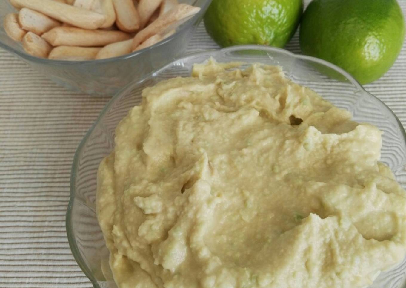 Hummus de aguacate