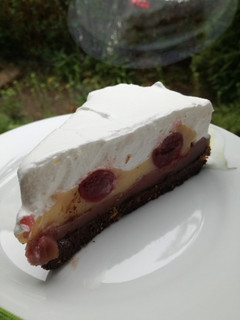 Pudingos keksz alapú torta recept fotója