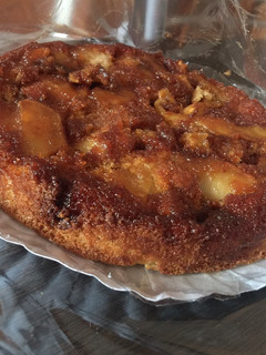 Una foto de Torta invertida de manzana🍎🍏