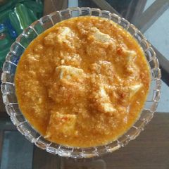 A picture of Shahi paneer.