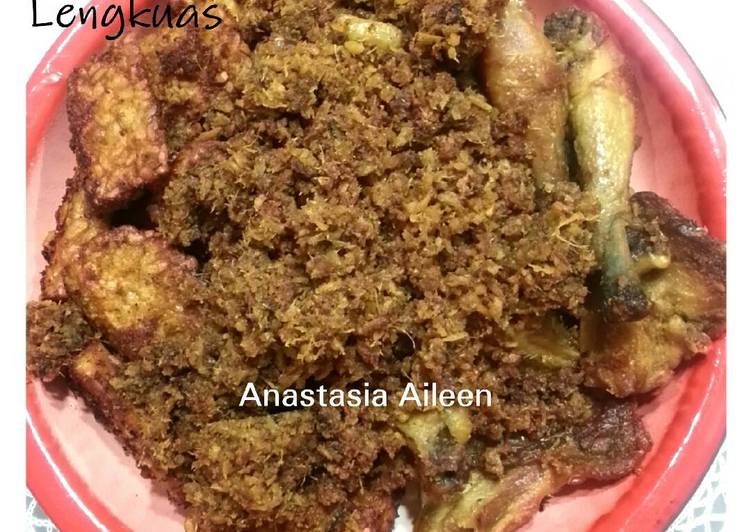 Langkah Mudah untuk Menyiapkan Ayam dan Tempe Goreng Lengkuas Anti Gagal