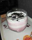 White choco yogurt & Strawberry mousse