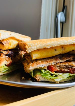 慢煎奶油起司厚蛋味增里肌三明治🥪 的食譜成品照片