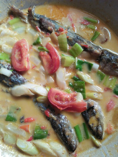 Foto resep Ikan layang kuah santan pedes gett