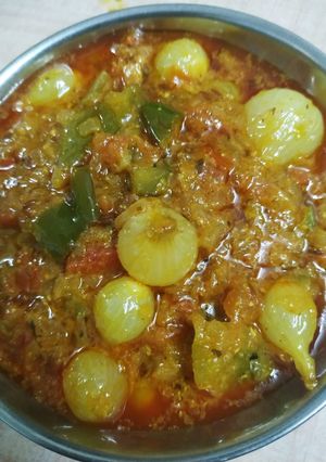 A picture of Whole Onions Sabji.