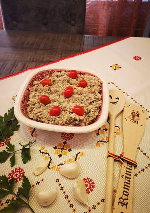 O poză a rețetei Salată de ciuperci cu maioneză și usturoi.