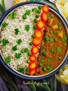 मटर निमोना चावल (Matar nimona chawal recipe in hindi) रेसिपी मुख्य फोटो