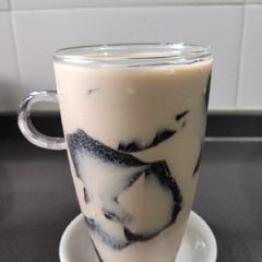 DIY Milk Tea with Grass Jelly A picture of DIY Milk Tea with Grass Jelly.