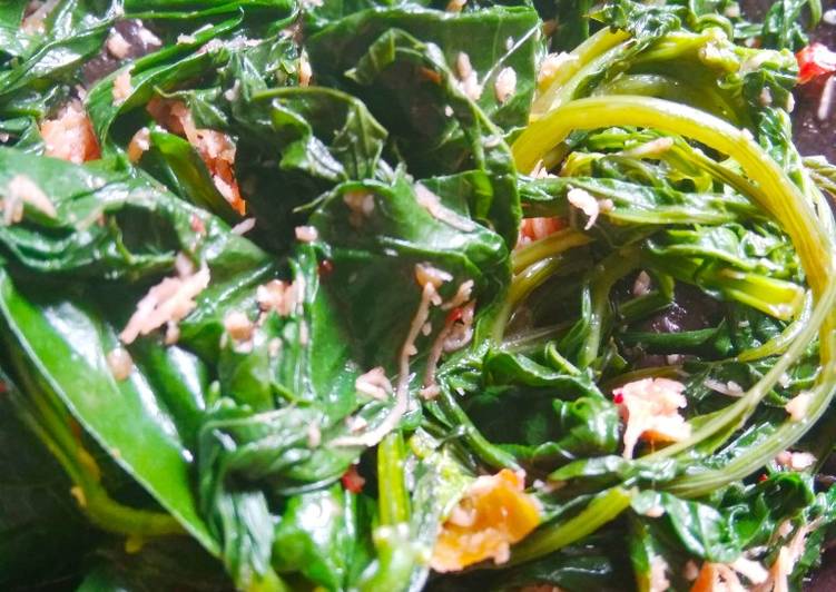 Urap kangkung sehat