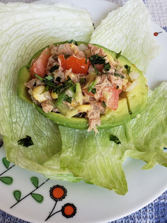 Una foto de Palta rellena...🥑🥑