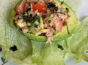 Una foto de Palta rellena...🥑🥑