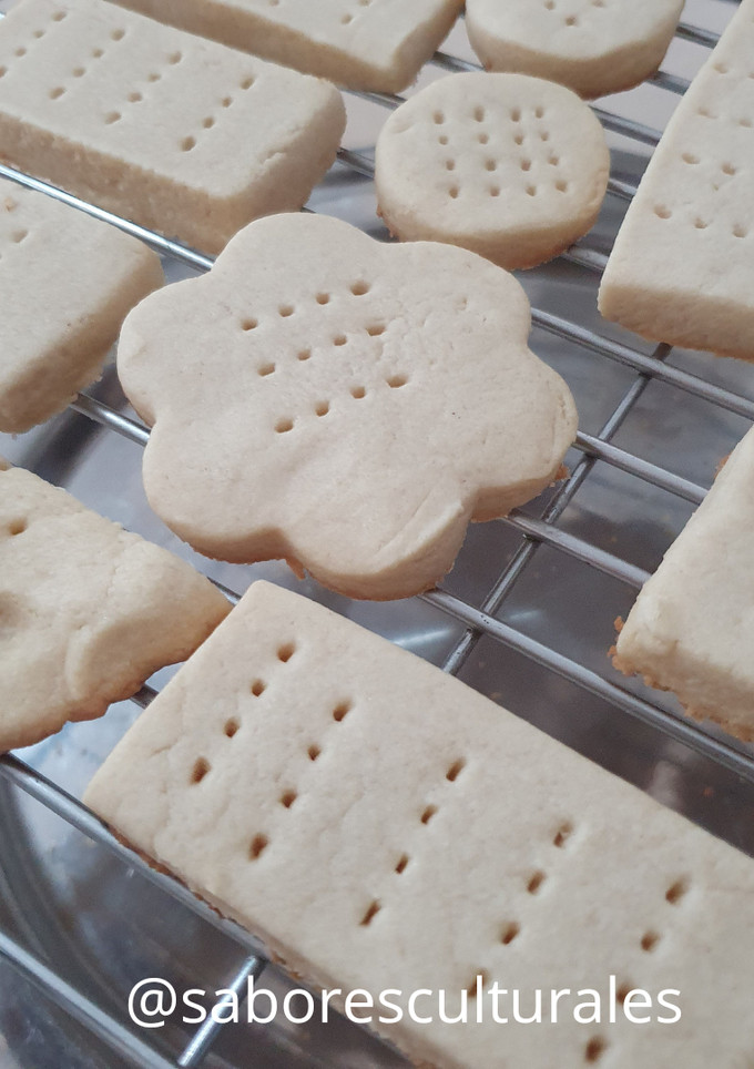 Una foto de 🏴󠁧󠁢󠁳󠁣󠁴󠁿 Shortbread o galletas enmantecadas 🫓