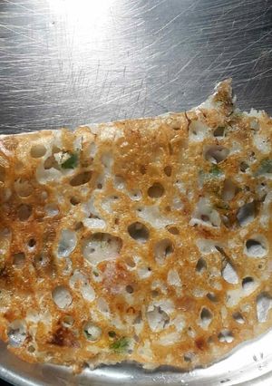A picture of Rava dosa.