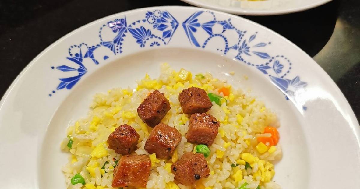 Resep Garlic Butter Rice with Saikoro Beef oleh Daisy Putriana Santoso