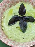 Gazpacho di avocado e cetriolo