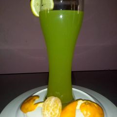 A picture of Lemonade with tangerine.