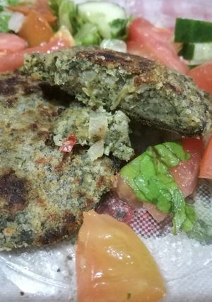 Una foto de Hamburguesas de pollo y verdura