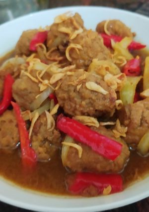 Foto resep Semur Bola-bola Daging Cincang