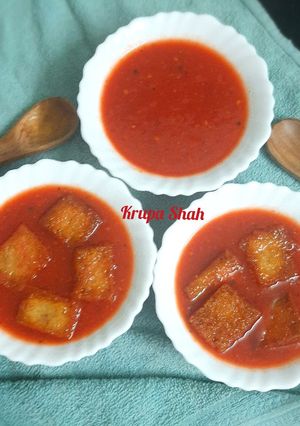 A picture of Tomato beetroot soup without cornflour.