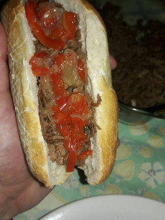 Una foto de Sándwich de tapa de asado al horno