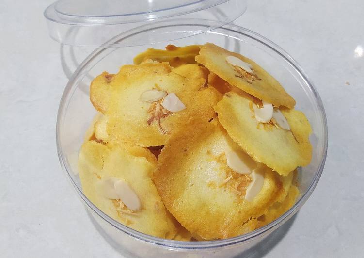 Masakan Populer Almond Crispy Cheese Gurih Mantul