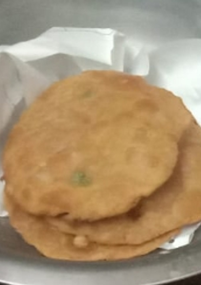 A picture of Masala Puri.