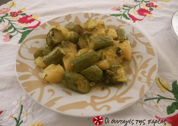 Zucchinis and potatoes stew