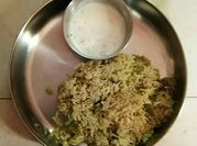 A picture of tej patta leaves