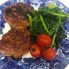 A picture of Salisbury Steak (Hamberg steak).