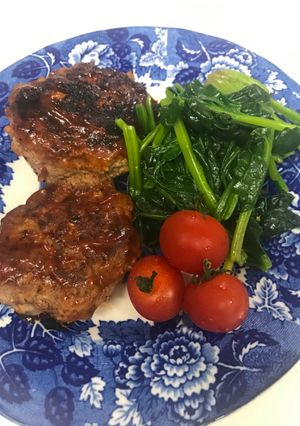 A picture of Salisbury Steak (Hamberg steak).