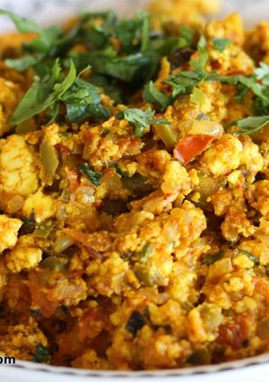 A picture of Paneer Bhurji/Spicy Crumbled Cottage Cheese.