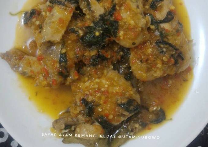 Sayap ayam bumbu kemangi pedas