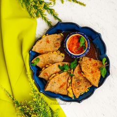 A picture of Desi corn spinach quesadilla.