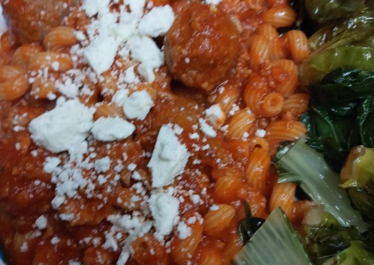 Friday Fresh Cavatappi in a Meat Sauce