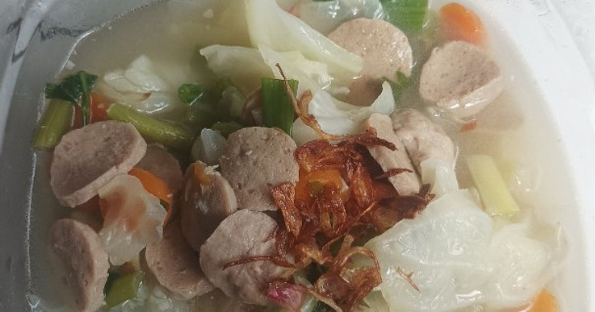 Sop sayur bakso