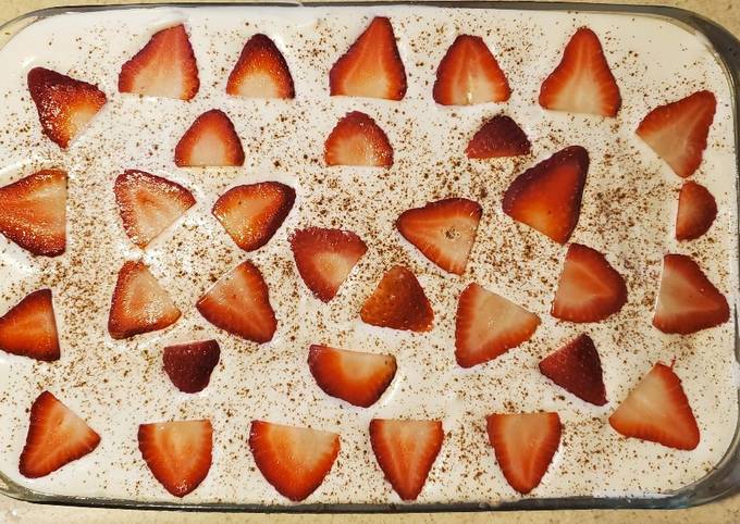 Recipe of Perfect Strawberry Tres Leches Cake (Easy)