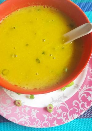 ডাল ও ফুলকপির স‍্যুপ। Lentil and cauliflower soup রেসিপির প্রধান ছবি