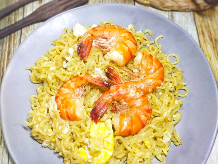 Bagaimana Menyiapkan Mie Udang Thailand yang Lezat