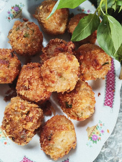 Foto resep Bola-Bola Nasi Kriuk