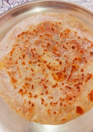 ચોખાના લોટના પરાઠા (rice flour paratha recipe in gujarati) રેસીપી મુખ્ય ફોટો