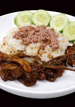 Hình của món SP.0389 - Xôi Pate & Lưỡi Vịt Sapo.